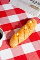 Home SPA Ozdobná sviečka DOIY Good Morning, Baguette DYCANGMBA oranžová