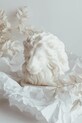 Ozdobná sviečka Temida Lion 515 g béžová 5908451651008