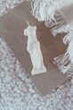 Ozdobná sviečka Temida Goddess 50 g 5908451651145 béžová AA00