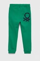 United Colors of Benetton spodnie dresowe bawełniane dziecięce 3J68CF01O.G.NOS zielony AA00