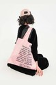 Чанта за ръчен багаж LOQI GUERRILLA GIRLS розов Q.GG.DC