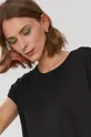 črna T-shirt Vero Moda