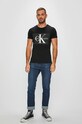 Tričko Calvin Klein Jeans J30J307842 černá AA00