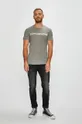 Calvin Klein Jeans - Pánske tričko sivá