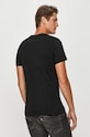 Oblečenie Calvin Klein Jeans - Tričko J30J314314.NOS čierna