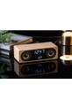 Karlsson budzik z ładowarką bezprzewodową i głośnikiem Bluetooth Classic BT speaker Radio KA6059WD beżowy