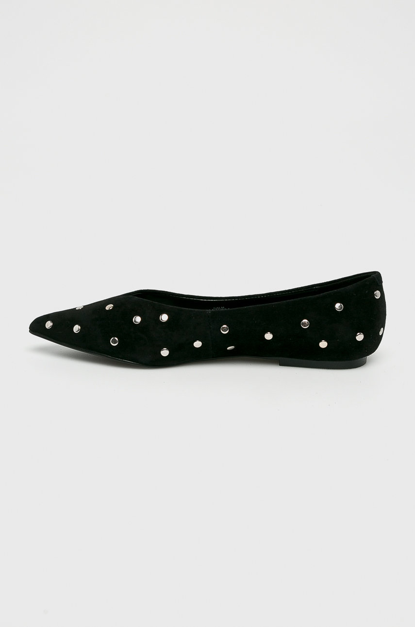 Steve Madden - Baleríny <p>Zvršok: Semišová koža Vnútro: Syntetická látka Podrážka: Syntetická látka</p>