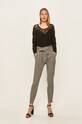 Vero Moda Spodnie 10205932 szary AA00