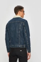 Levi's - Rifľová bunda  Základná látka: 79% Bavlna, 21% Lyocell Umelá kožušina: 100% Polyester Podšívka rukáva: 100% Polyester