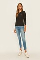Levi's - Longsleeve 69555.0014 czarny AW20