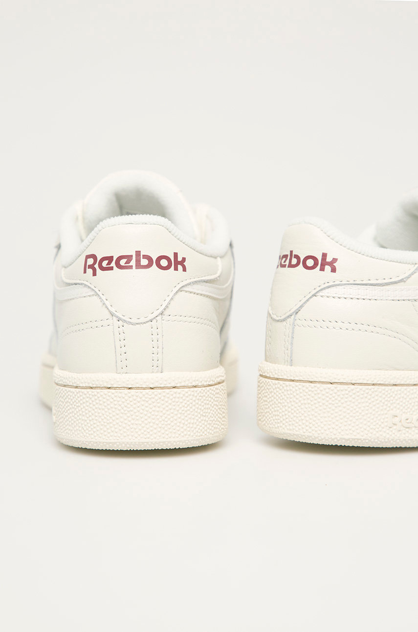 Reebok Classic - Kožne cipele Club C 85  Vanskij dio: Prirodna koža Unutrašnji dio: Tekstilni materijal Potplata: Sintetički materijal