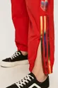 czerwony adidas Originals - Spodnie GJ7718