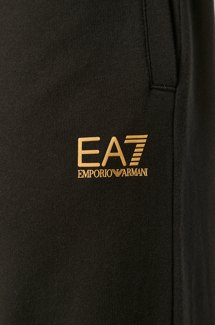 černá EA7 Emporio Armani - Kalhoty