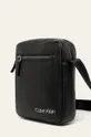 Calvin Klein - Malá taška  Podšívka: 100% Recyklovaný polyester  Základná látka: 100% Polyuretán