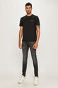 Calvin Klein Jeans - Tričko J30J316601 čierna AW20