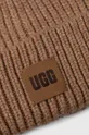 UGG wool blend beanie 78% Acrylic, 17% Nylon, 5% Wool