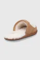Kućne papuče od brušene kože UGG Scuff Logo  Vanjski dio: Vuna, Brušena koža Unutrašnji dio: Vuna Potplata: Prirodna koža