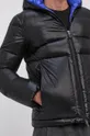 Пуховая куртка EA7 Emporio Armani  Подкладка: 100% Полиамид Наполнитель: 20% Перья, 80% Гусиный пух Основной материал: 100% Полиамид