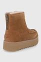 UGG Śniegowce zamszowe Classic Rising Heel-Zip Cholewka: Skóra zamszowa, Wnętrze: Materiał tekstylny, Skóra naturalna, Podeszwa: Materiał syntetyczny