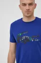 Bombažen t-shirt Lacoste Moški