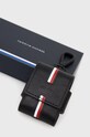 Akcesoria Tommy Hilfiger etui na słuchawki skórzane AM0AM09392.9BYY czarny