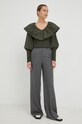 Bavlněná halenka Gestuz 10906508 zelená AW22