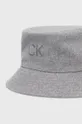 Dvostranski klobuk Calvin Klein siva