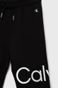 μαύρο Παιδική βαμβακερή αθλητική φόρμα Calvin Klein Jeans
