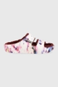 мультиколор Шлепанцы Crocs Classic Cozzzy Tie Dye Sandal Женский