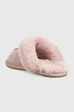 UGG W Scuffette Ii  Πάνω μέρος: Δέρμα σαμουά Εσωτερικό: Μαλλί Σόλα: Συνθετικό ύφασμα