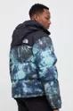 The North Face pehelydzseki m printed 1996 retro nuptse jacket  Jelentős anyag: 100% poliészter Bélés: 100% nejlon Kitöltés: 90% pehely, 10% pehely Más anyag: 100% nejlon
