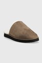 Abercrombie & Fitch kapcie KI112.3069.400 brązowy AW22