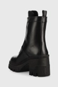 Μποτάκια Calvin Klein Jeans Chunky Heeled Boot  Πάνω μέρος: Υφαντικό υλικό, Φυσικό δέρμα Εσωτερικό: Συνθετικό ύφασμα, Υφαντικό υλικό, Φυσικό δέρμα Σόλα: Συνθετικό ύφασμα