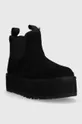 UGG magasszárú cipő velúrból W Neumel Platform Chelsea fekete