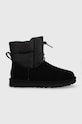 Snežke UGG W Classic Maxi Toggle Tekstil črna 1130670.BLK