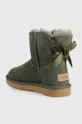 Μπότες χιονιού σουέτ UGG W Mini Bailey Bow Ii  Πάνω μέρος: Δέρμα σαμουά Εσωτερικό: Μαλλί Σόλα: Συνθετικό ύφασμα