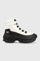 CAT Footwear buty Trespass Galosh Wp imitacja skóry licowej biały P110536.BRIGHT.WHT