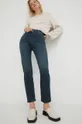 G-Star Raw jeans Materiale principale: 99% Cotone biologico, 1% Elastam Altri materiali: 100% Pelle bovina Fodera delle tasche: 65% Poliestere riciclato, 35% Cotone biologico
