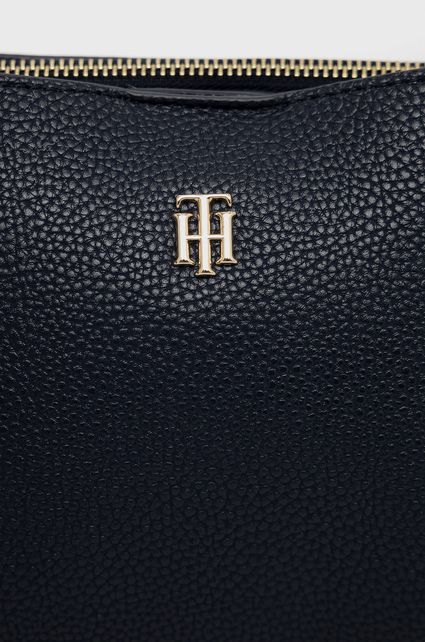 Tommy Hilfiger kézitáska  100% poliuretán