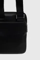 Malá taška Guess  Základná látka: 100% Polyuretán Podšívka: 100% Polyester