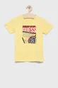 rumena Otroški bombažen t-shirt Guess Fantovski