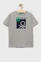 szary United Colors of Benetton t-shirt bawełniany dziecięcy Chłopięcy