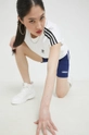 Хлопковая футболка adidas Originals белый