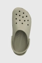 szary Crocs klapki Classic