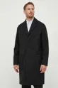 Vlnený kabát Calvin Klein Základná látka: 79 % Vlna, 21 % Polyamid Podšívka: 52 % Polyester, 48 % Viskóza