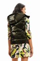 Αμάνικο μπουφάν Desigual 23WWEW75 πράσινο AW23
