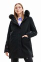 Дитяча парка Desigual з утепленням чорний 23WWEWBD