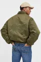 Куртка-бомбер Tommy Jeans <p>Основний матеріал: 100% Поліамід Підкладка: 100% Поліестер Наповнювач: 100% Поліестер Резинка: 98% Поліестер, 2% Еластан</p>