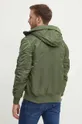 Куртка Alpha Industries MA-1 Hooded Основной материал: 100% Нейлон Подкладка: 100% Нейлон Наполнитель: 100% Полиэстер Подкладка капюшона: 100% Полиэстер