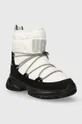 UGG snow boots Yose Puffer Mid white